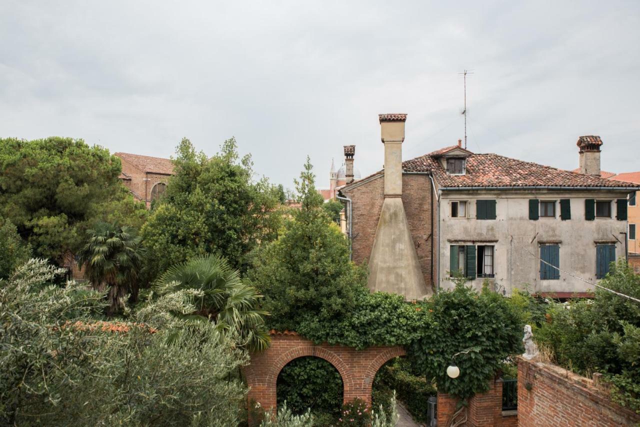 Venetian Mood: Secret Garden Apartman Kültér fotó