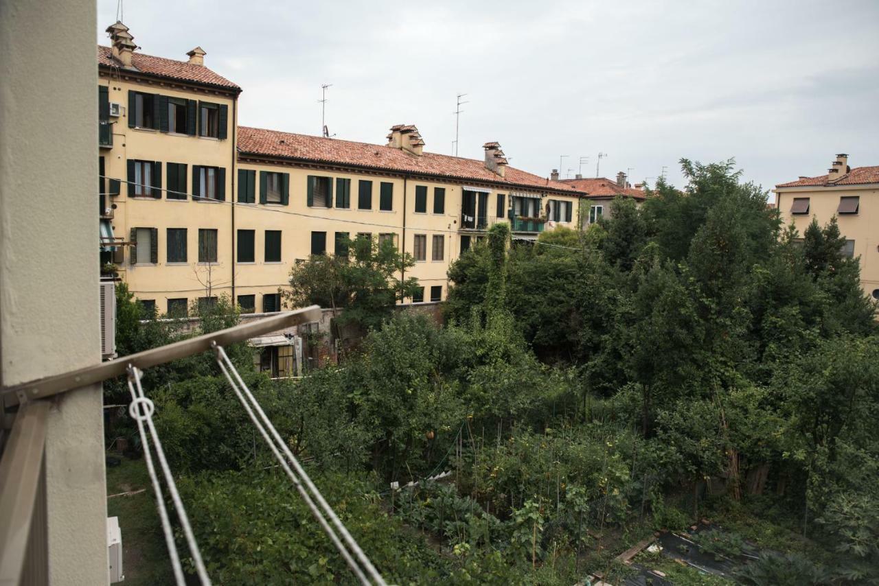Venetian Mood: Secret Garden Apartman Kültér fotó